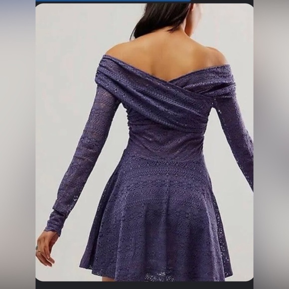 FREE PEOPLE Lila Purple‎ lace Twist front V-Neck Mini skater dress size size XL - Picture 3 of 6
